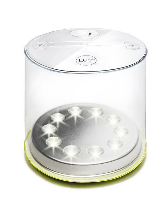 Luci Outdoor Pro 2.0 Solar Light